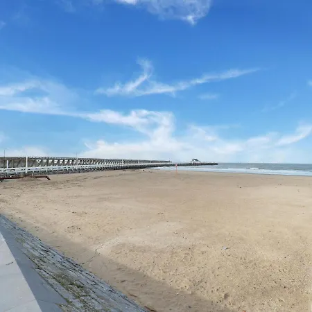 Spacious With Terrace Apartman Blankenberge