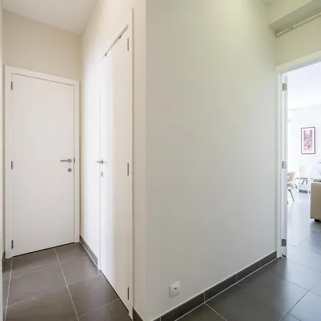 Apartman Spacious With Terrace *